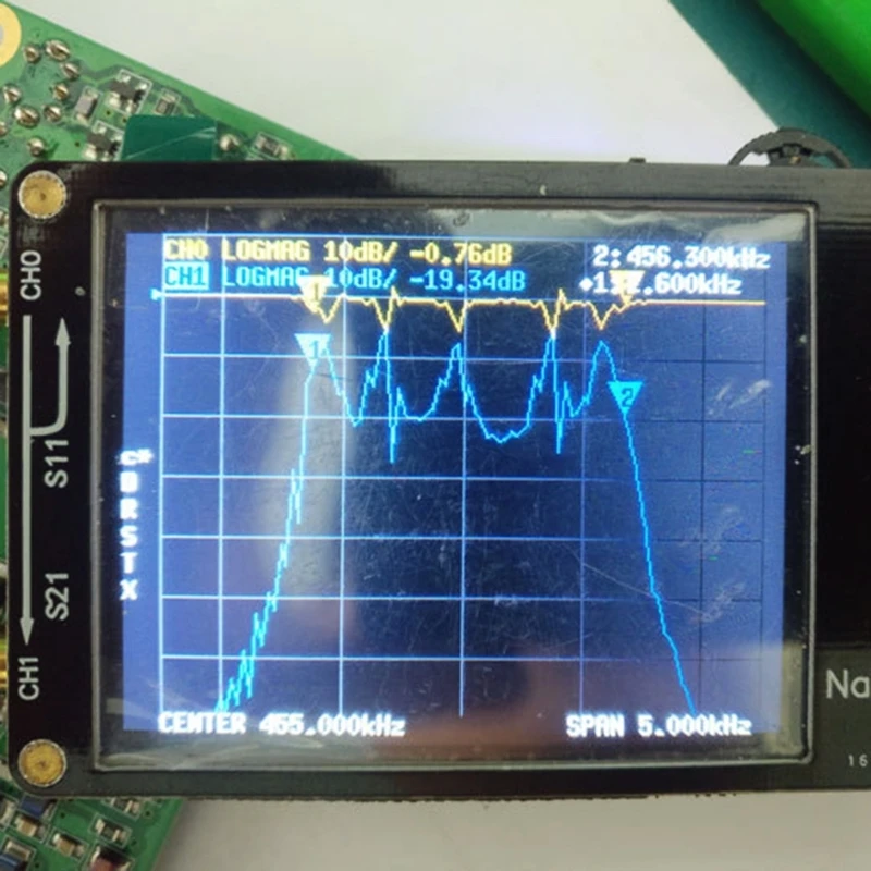 Измерение параметров Отношение напряжения к стоячей волне Задержка фазы Диаграмма Смита 50 кГц-1,5 ГГц Анализатор антенн MF-HF VHF-UHF Изображение 4