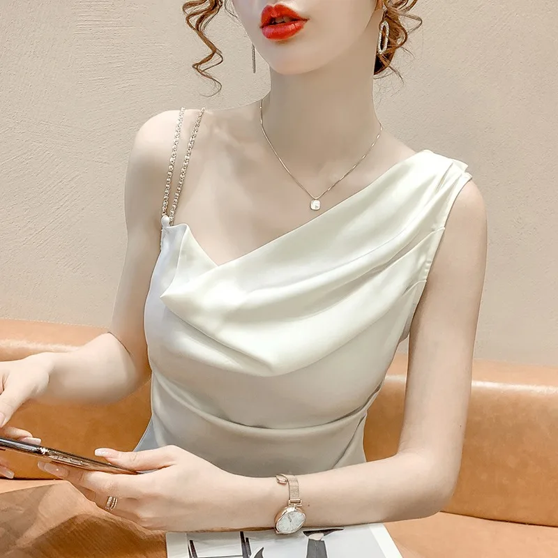 Корейский Модный Нерегулярный Однотонный Атласный Камзол Для женщин 2023, Летние Новые Сексуальные Повседневные топы-цепочки в складку без бретелек Изображение 0
