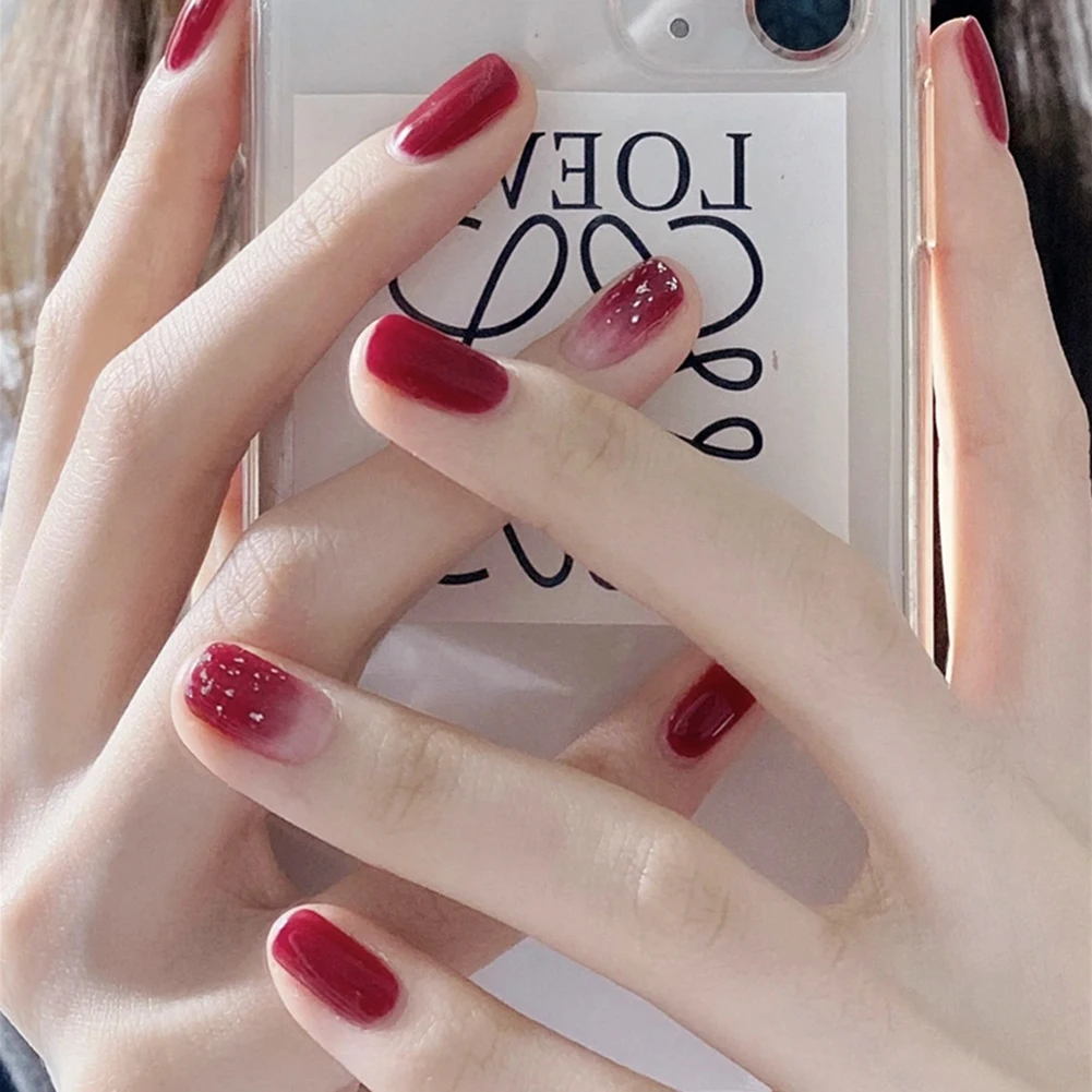 Новые 24ШТ Короткие блестящие градиентные красные ногти с полным покрытием во французском стиле, искусственные ногти с желеобразным гелем/клеем Изображение 1