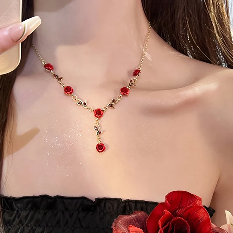 Новые модные ожерелья из сладких красных роз, женское темпераментное элегантное ожерелье с чувством юмора, подарок для романтической вечеринки, ювелирные изделия Изображение 0