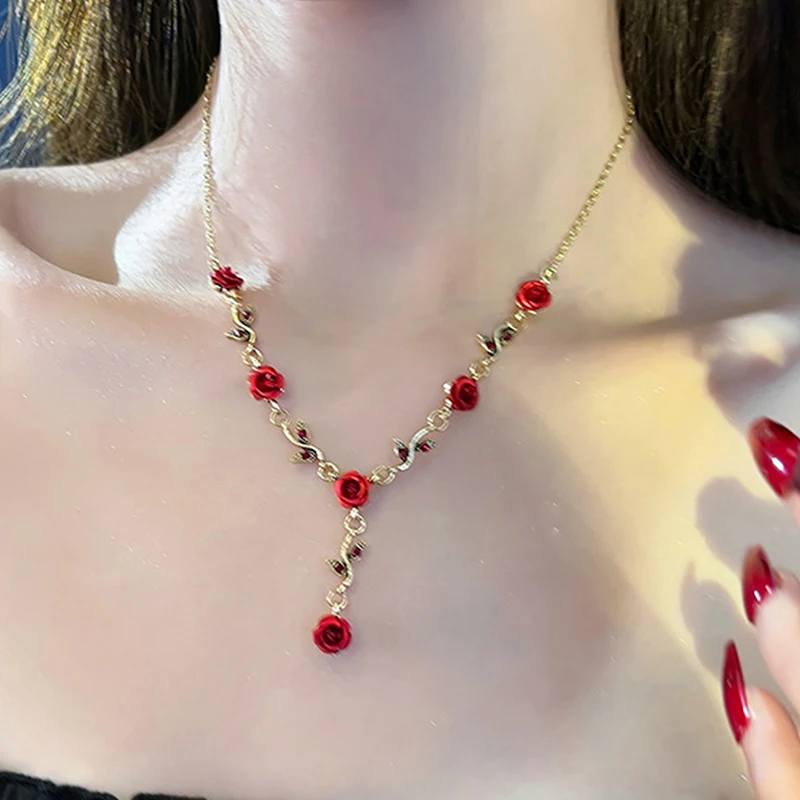 Новые модные ожерелья из сладких красных роз, женское темпераментное элегантное ожерелье с чувством юмора, подарок для романтической вечеринки, ювелирные изделия Изображение 2