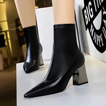 Женские ботильоны на толстом металлическом каблуке 2023, осенняя мода с острым носком, Женская обувь на высоком каблуке из черной мягкой кожи, женские рабочие ботинки