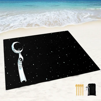 Пляжные одеяла с защитой от песка, пляжные коврики с мультяшной Луной, водонепроницаемый быстросохнущий коврик с 4 кольями и 4 угловыми карманами для путешествий